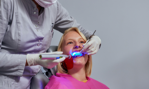 Лазерное отбеливание зубов